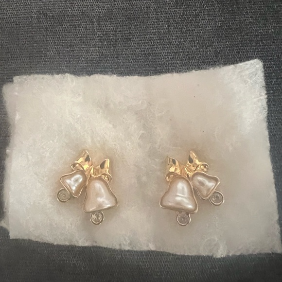 Bell Earrings - Picture 3 of 4